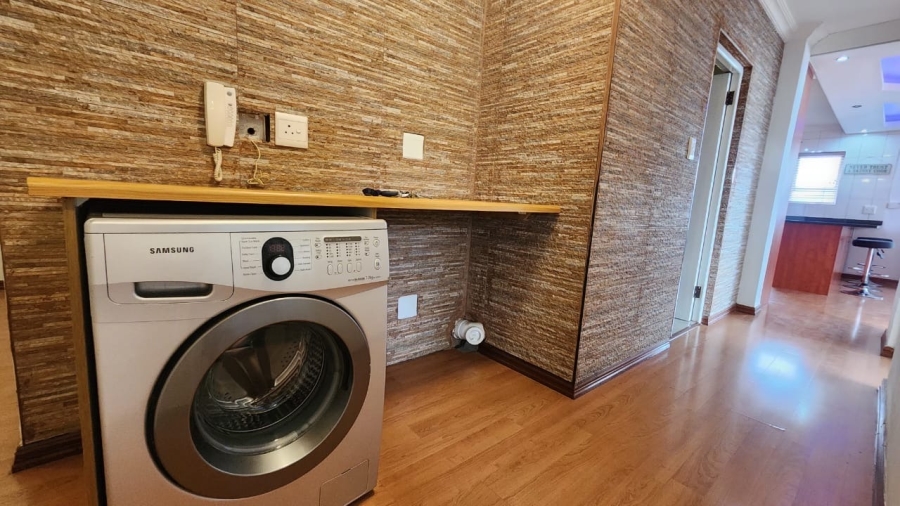 To Let 2 Bedroom Property for Rent in Strand North Western Cape